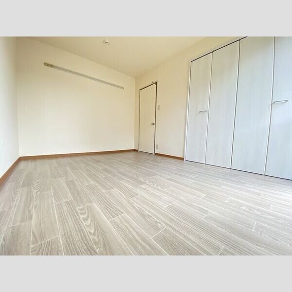 ウィステリアおゆみ野　C101号室 洋室