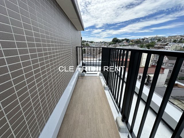 コンシェリア横濱山手 ＴＨＥ ＲＥＳＩＤＥＮＣＥ 開放感のあるルーフバルコニー
