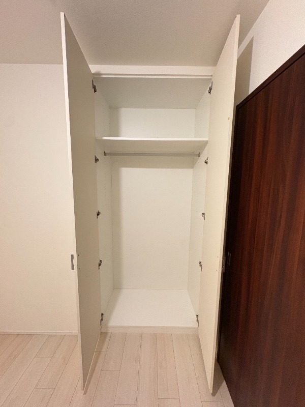 レジディア日本橋馬喰町10階 収納