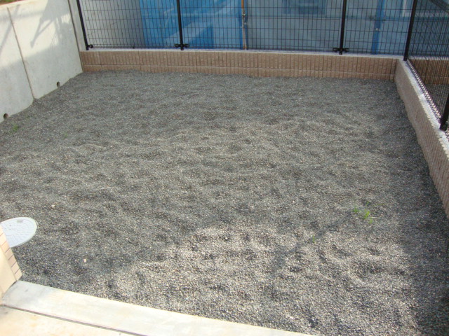 サニーヒル101号室 専用庭