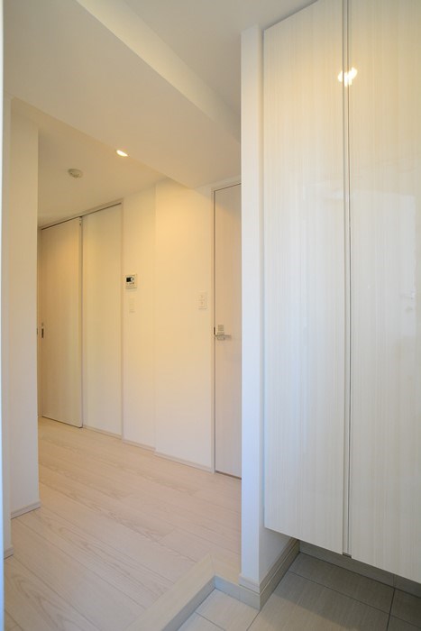 ステージファースト横浜阪東橋8階 玄関