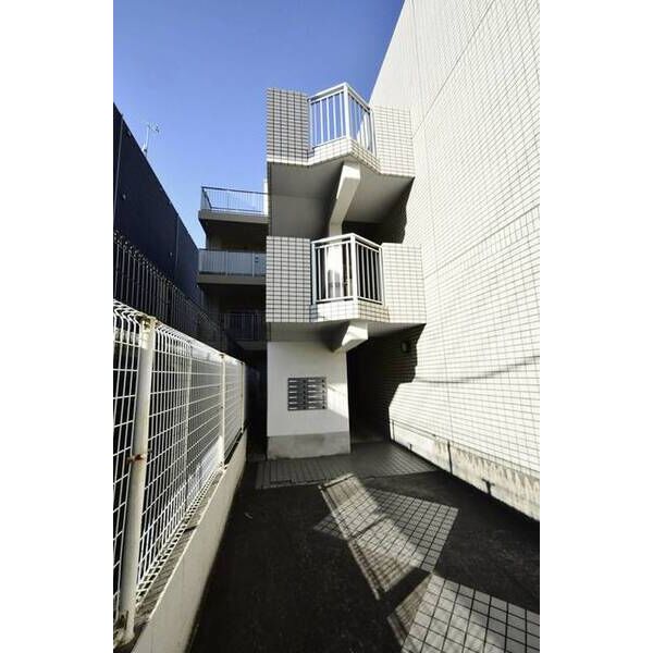 メゾンゴセキ 外観