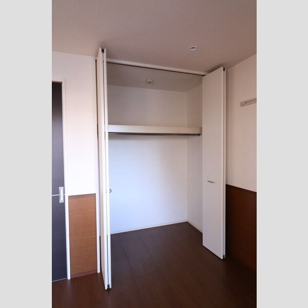 ロイヤルヒルズ武蔵浦和　B201号室 同建物別部屋の参考画像