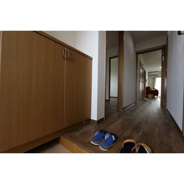 フルパレスⅠ301号室 玄関