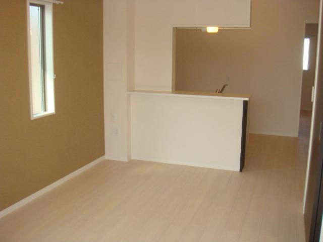 ラリアンス　弐番館 リビング