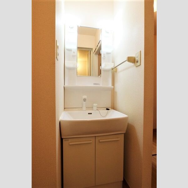 ヴィクトリア 洗髪洗面化粧台