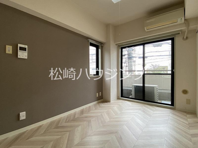 ハラスパジオ中野 リビング