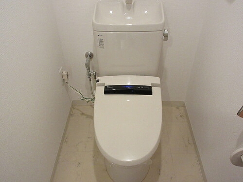 ライオンズ千葉寺ステーションフロントレジデンス1階 トイレ　※2025年3月撮影