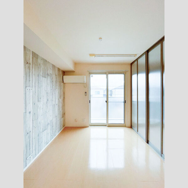 メゾン ベローム101号室 同建物別部屋の参考画像