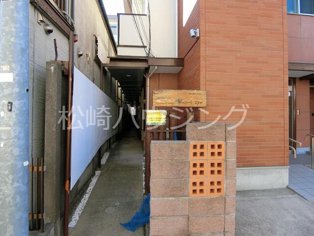 ウッドハートエチゴ エントランス