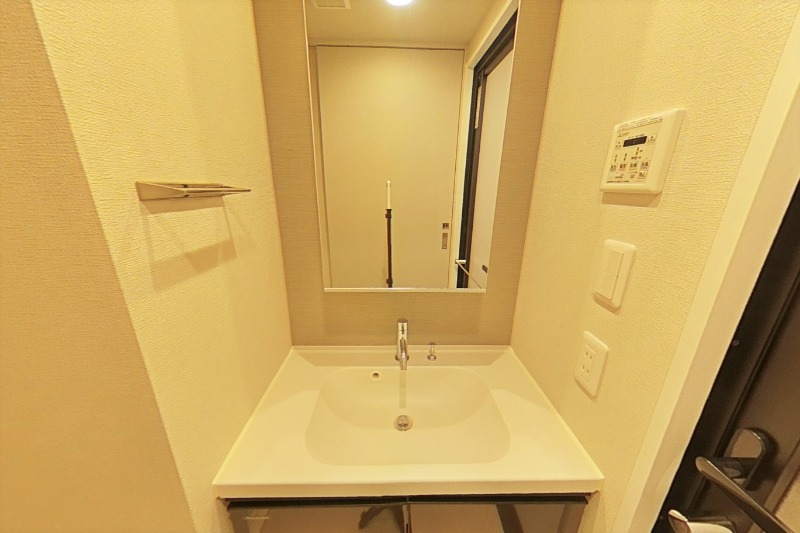 レジディア都立大 洗面