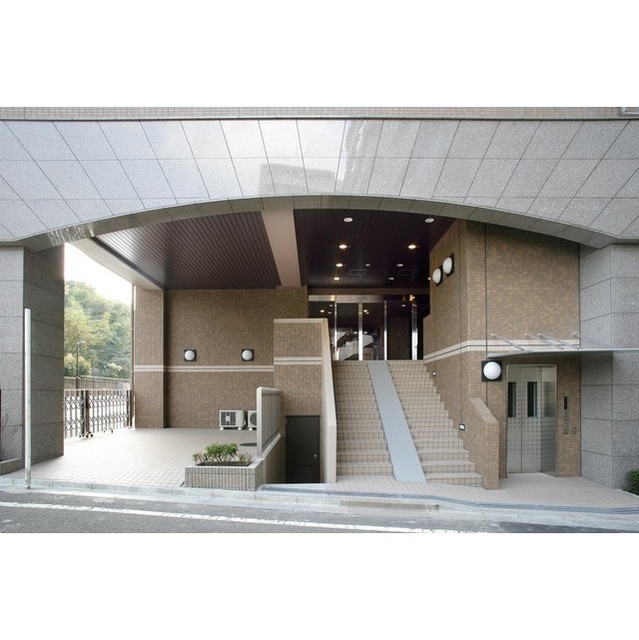 ベェルヴェル稲城 外観