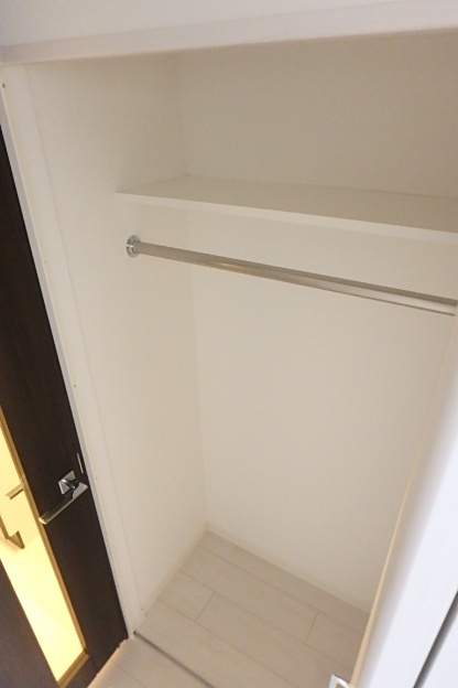 ガーラ・ステーション横浜反町7階 ちょっとした収納スペースも充実しています