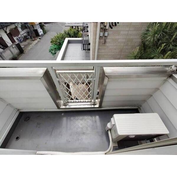 ジュネパレス稲毛第12 バルコニー