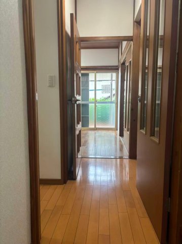 カルド御蔵鎌倉公園 1階の廊下
