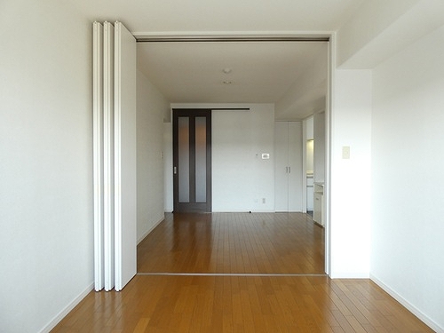 コスモ大和スターアベニューサードウイング ダイニング　※2026年3月の写真