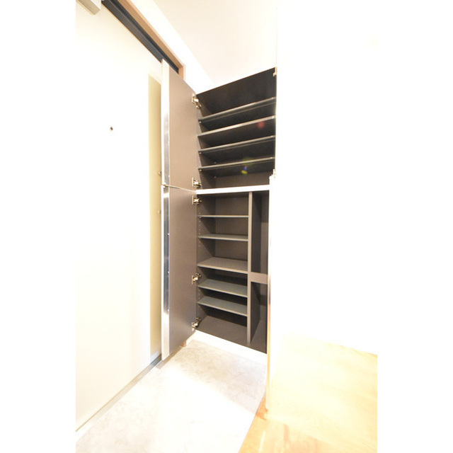 グローリオシェルト駒込西ケ原 内観