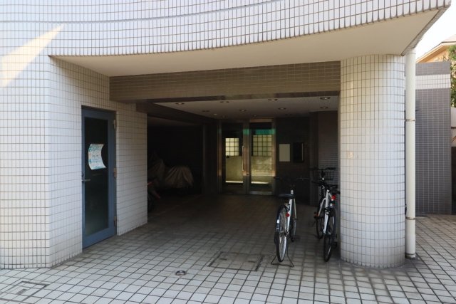 ＤｅＬＣＣＳ　Minaminagasaki3階 エントランス