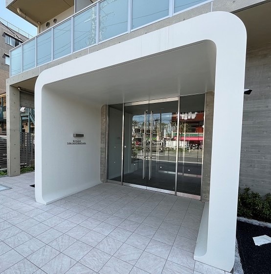 ロイジェント新高島平 エントランス