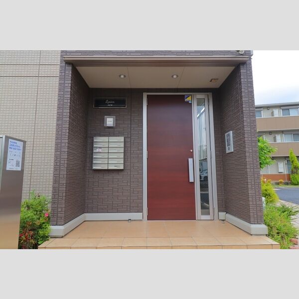 ステラタウン スピカ エントランス