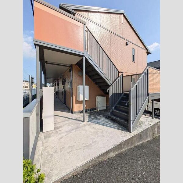 ジュネス・ドミールの外観画像