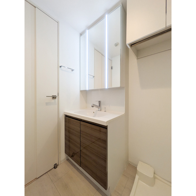 オーパスホームズ武蔵小金井0402号室 内観