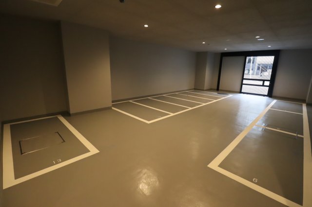 GENOVIA川崎Ⅶ1014号室 バイク置き場