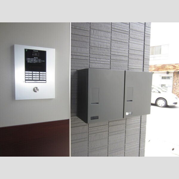 ブルーゲート湘南 ★不在時に便利な宅配ボックス★