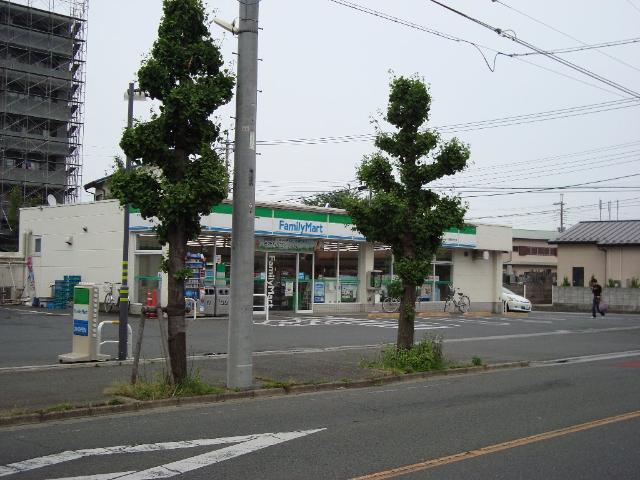 ゼアーズ ファミリーマート三芳藤久保店まで651ｍ