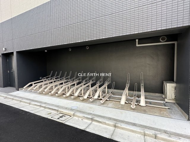 コンシェリア中野弥生町 ＴＨＥ ＲＥＳＩＤＥＮＣＥ3階 駐輪場