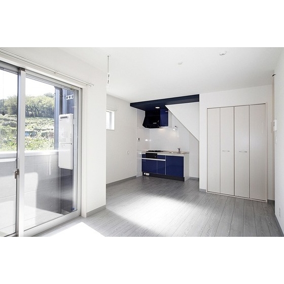 テアトル綾103号室 リビング