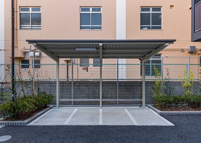 ガーラ・プレシャス川崎西口 駐車場