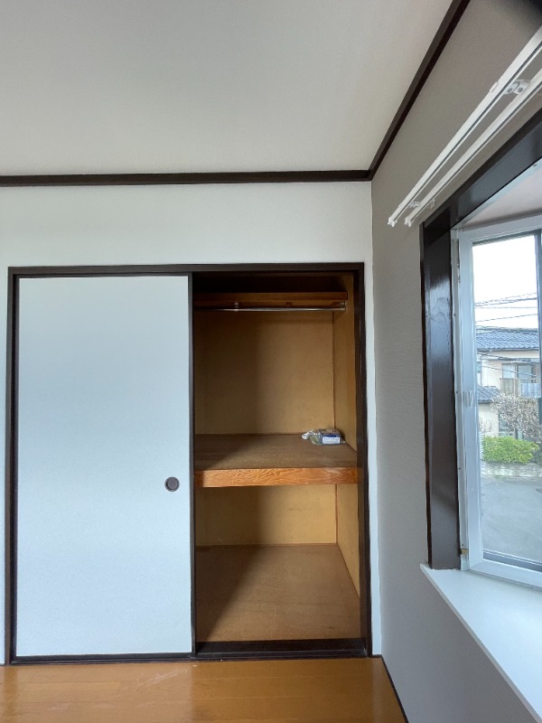 クロノス秦野東海大学前2階 収納