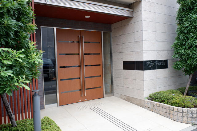 リオ・ヴェルデ0204号室 エントランス