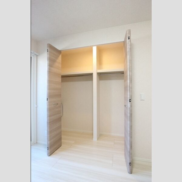 リバービレッジ クローゼット