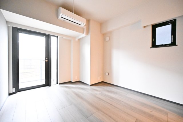 ＧＲＡＮＳＩＴＥ　ＮＡＫＡＭＥＧＵＲＯ3階 部屋その他