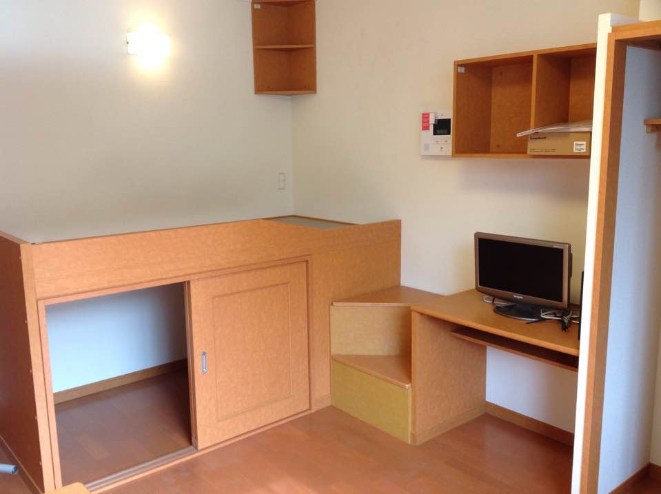 レオパレスサンライズビューＢ206号室 玄関