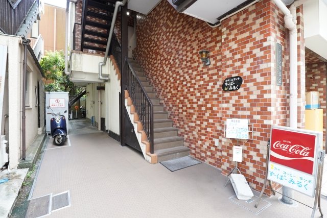 マンション神楽坂 エントランス