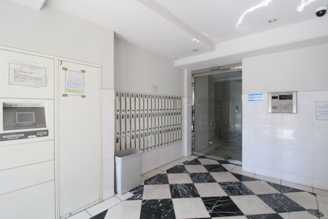 アーバイル文京白山3階 エントランス