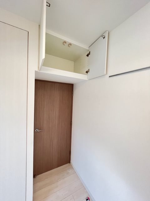 アジールコート新高円寺9階 収納