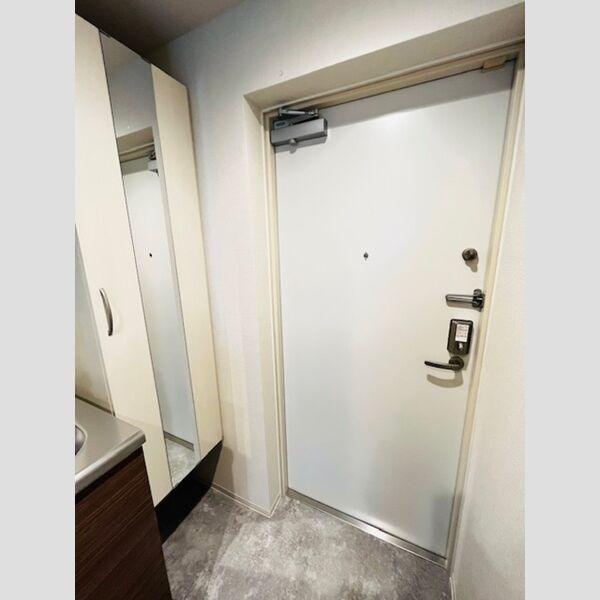 ファンディ平塚506号室 玄関