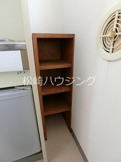 ハイム吉祥寺Ⅱ1階 収納