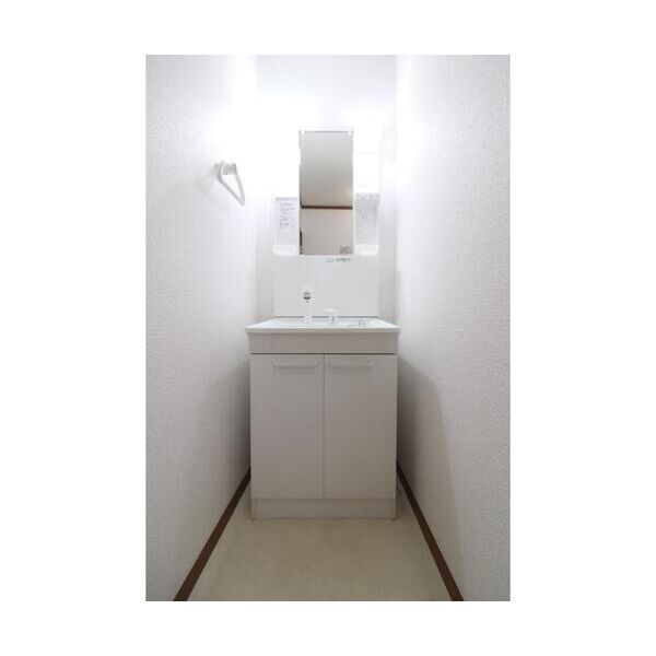 リッシェル川崎大師103号室 同建物別部屋の参考画像