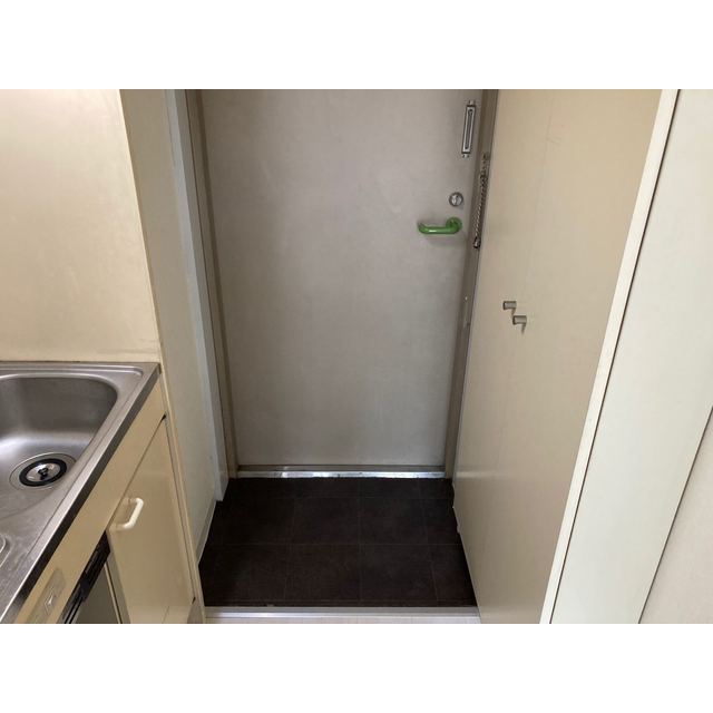 シーサイドコート金沢八景101号室 玄関