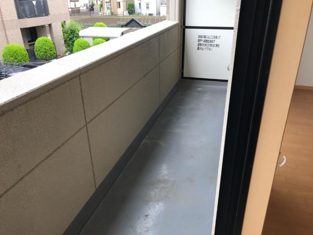 フォレストヴィラⅡ201号室 ベランダ