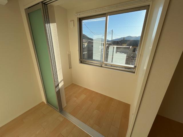 ヴェルデュールⅢ202号室 インナーテラス（イメージ）