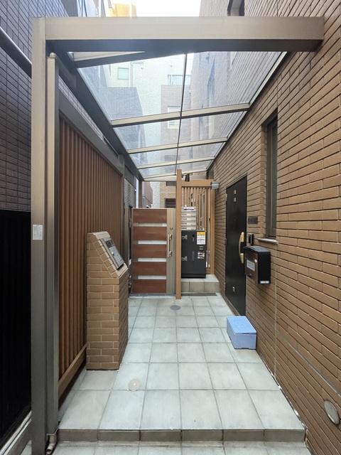 パークフロント下北沢104B号室 エントランス