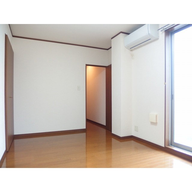 アンプルール フェール 本川越 内観