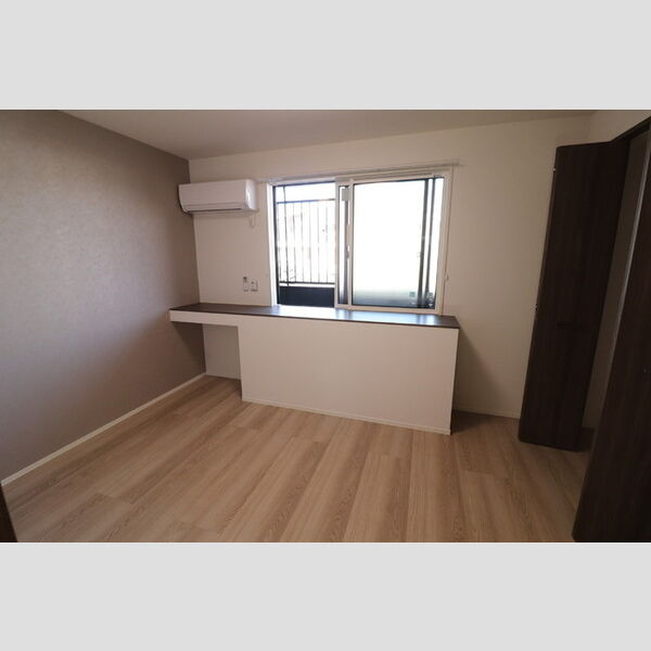 ユートリー　Ⅲ105号室 洋室