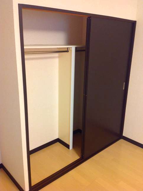 レオネクスト和202号室 内観